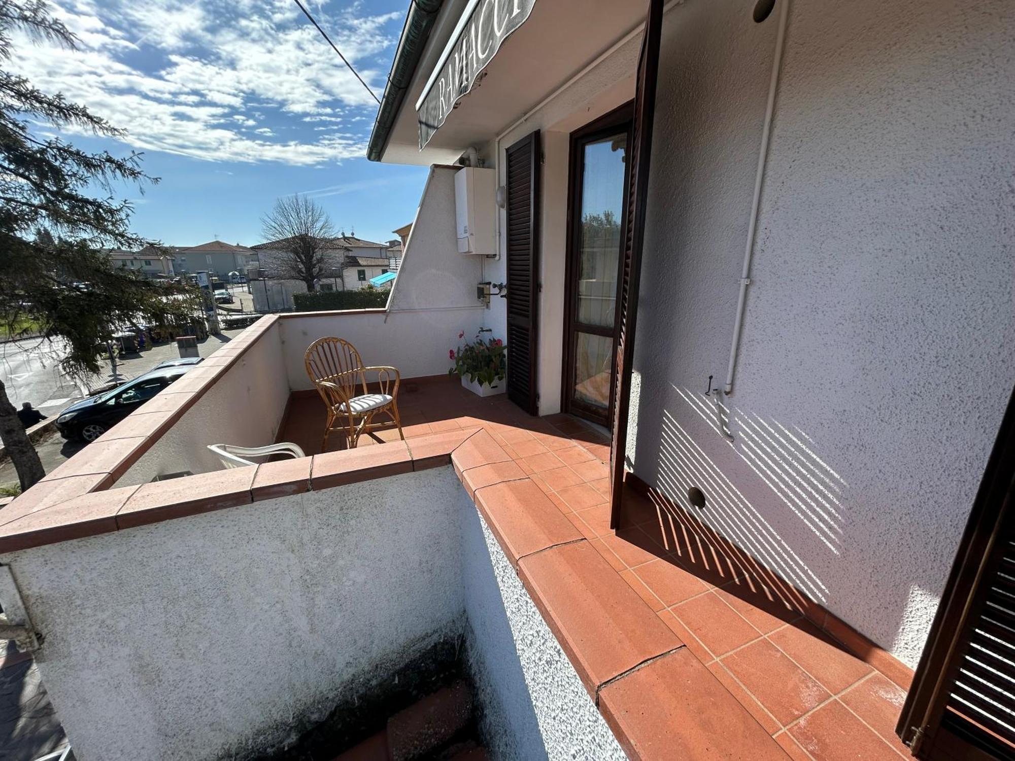 Appartamento La Casa Di Simo Montecalvoli Zewnętrze zdjęcie
